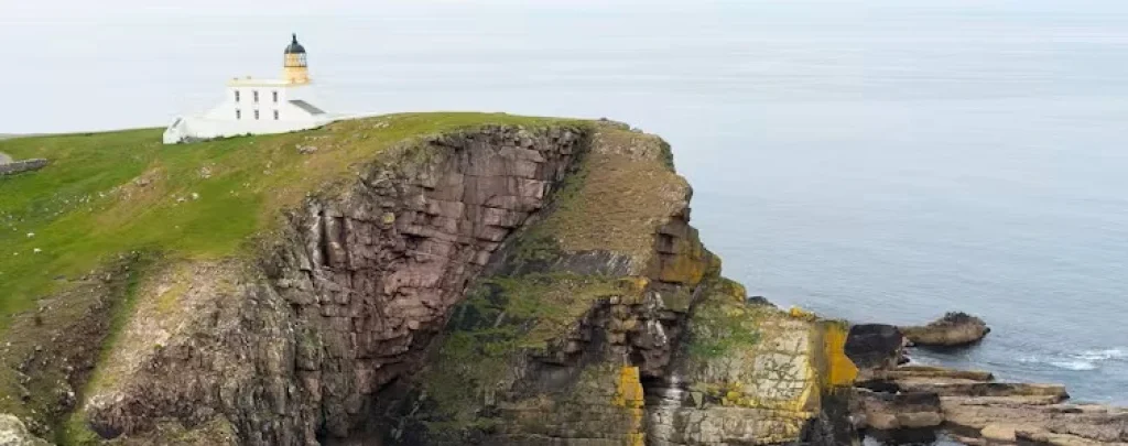 1 billion years ago, a meteorite struck Scotland and influenced life on Earth - Background